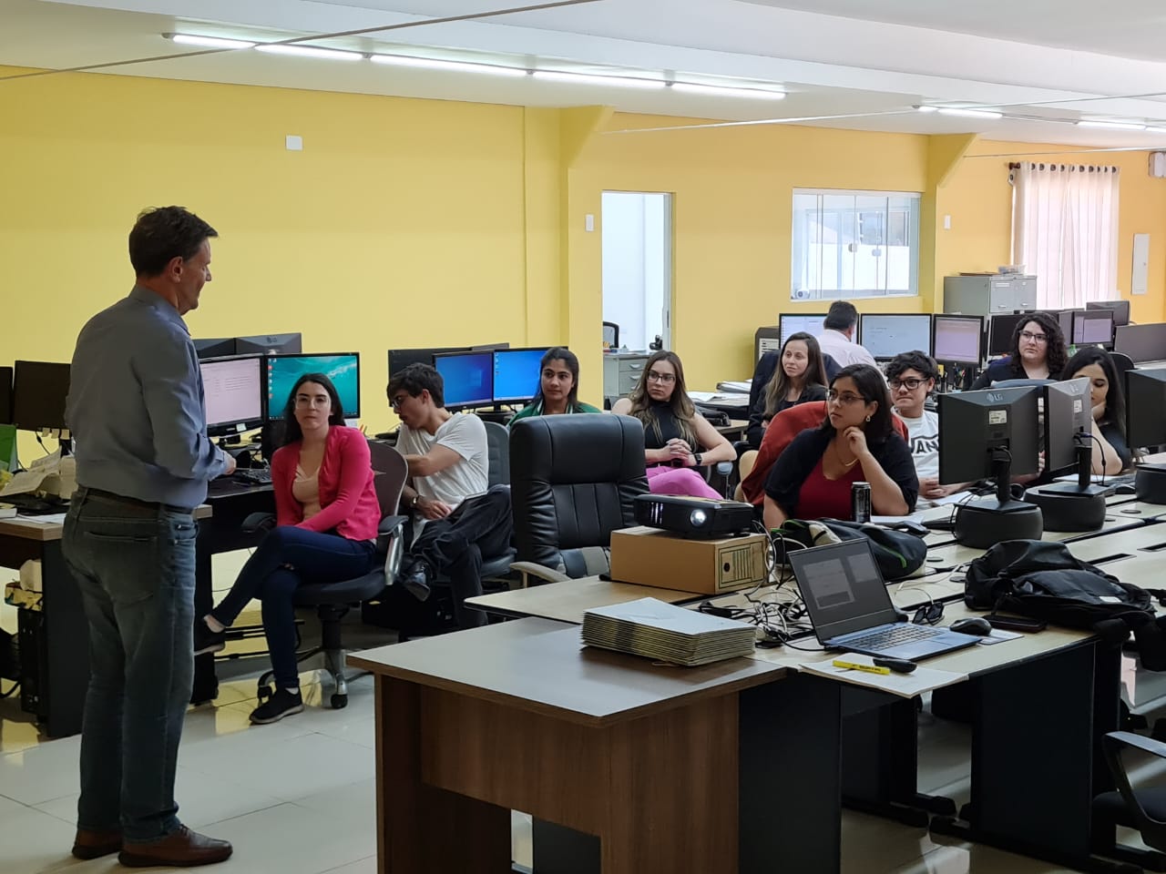 WhatsApp Image 2022-11-19 at 08.32.39 (1).jpeg